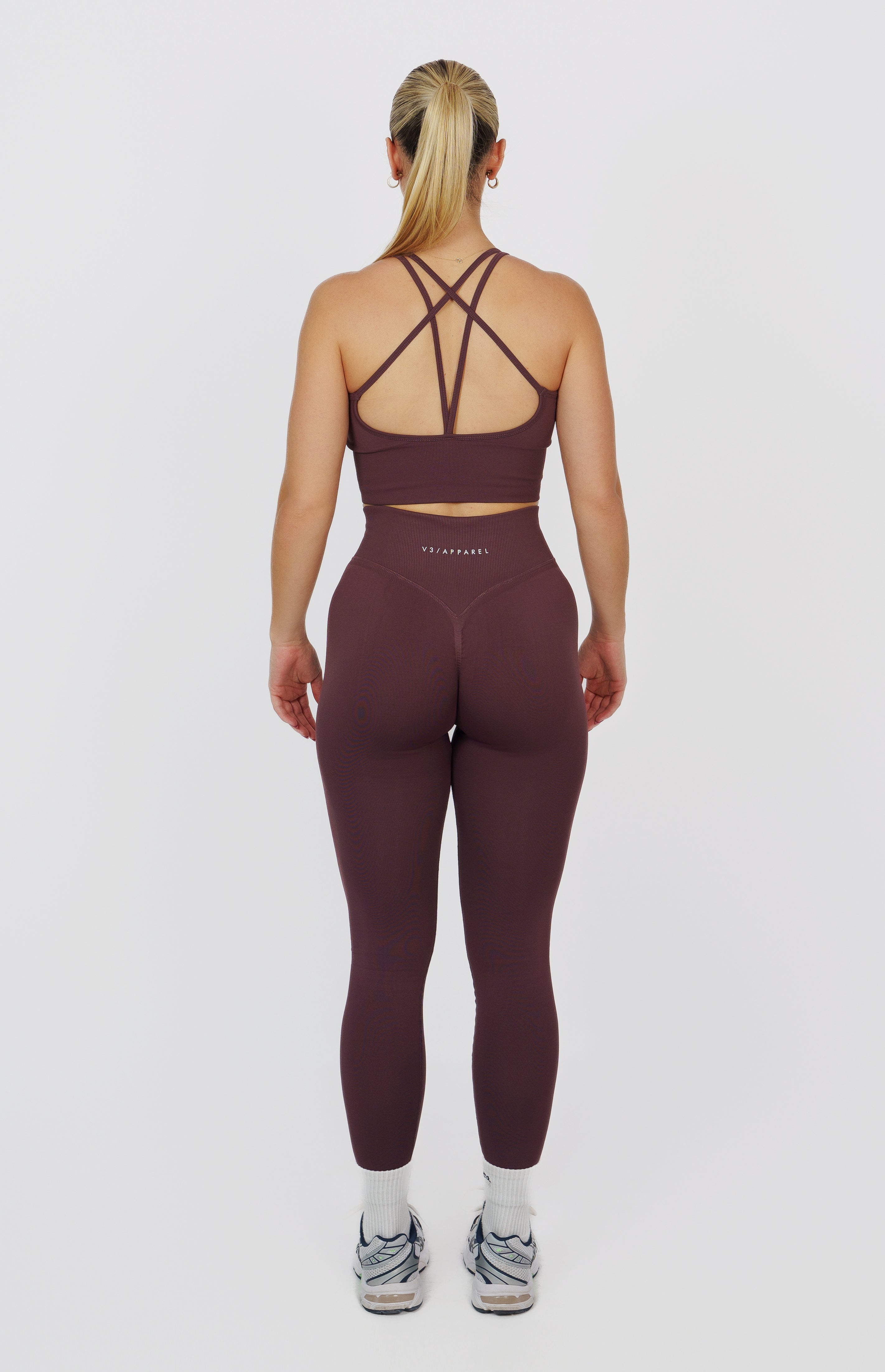 Form Seamless Strappy Sports Bra - Plum Purple