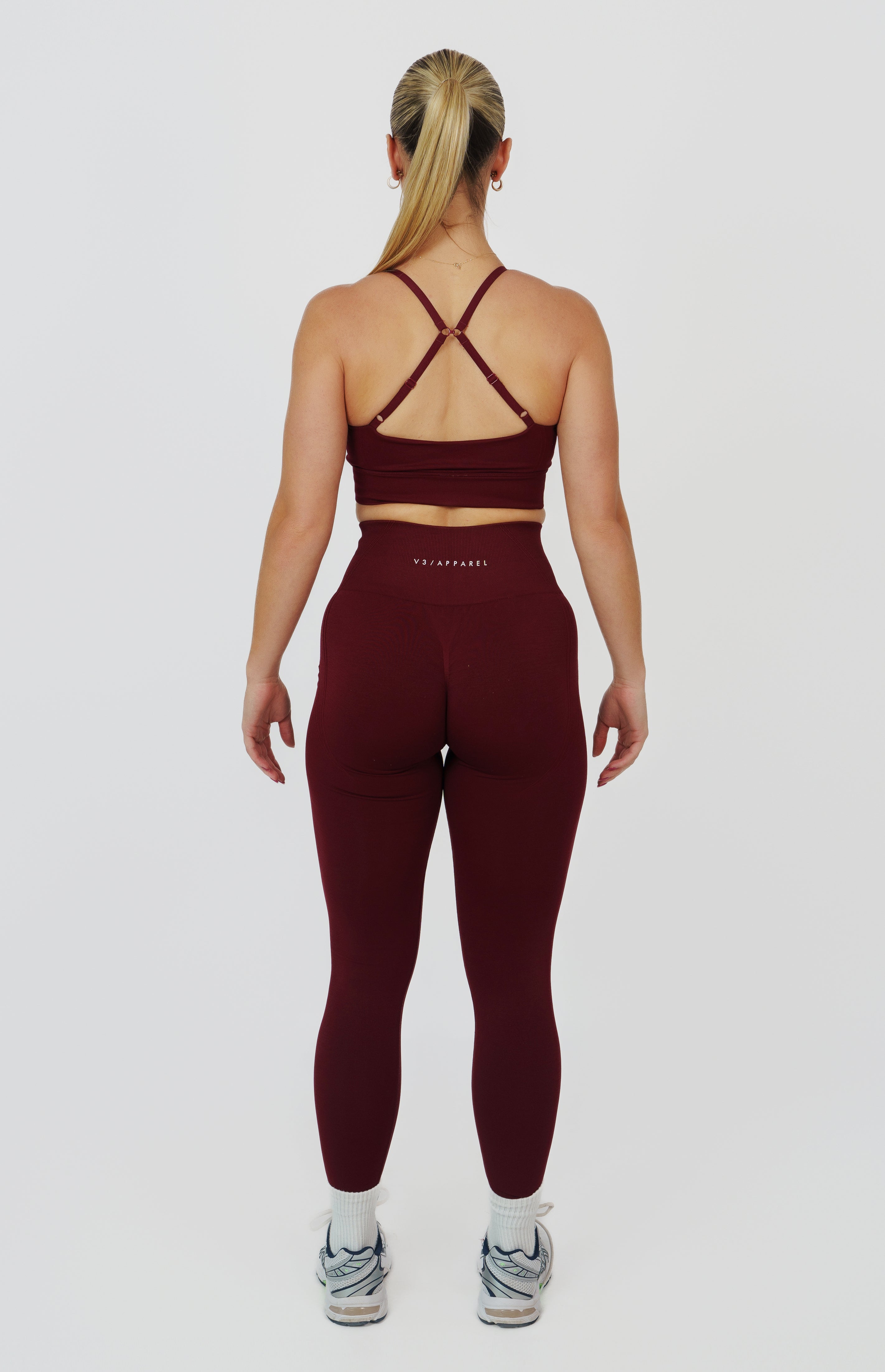 Tempo Seamless Scrunch Leggings & Multi-Way Sports Bra Set - Pomegranate Red